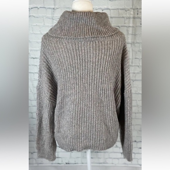 Express Gray Rainbow Metallic Oversized Slouchy Turtleneck Knit Sweater size M‎ - Picture 2 of 15